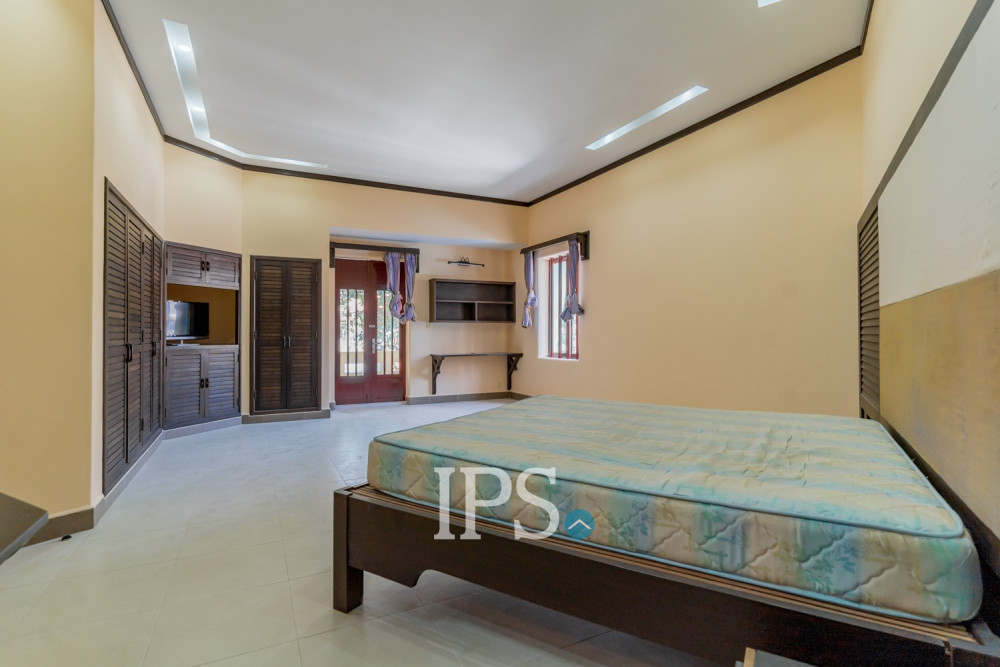 5 Bedroom Villa For Sale - Boeung Kak 1, Phnom Penh - Image 33