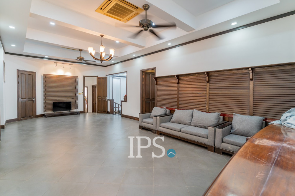5 Bedroom Villa For Sale - Boeung Kak 1, Phnom Penh - Image 4