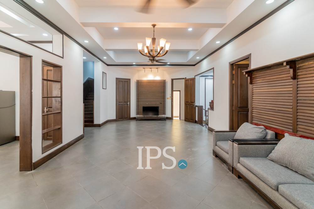 5 Bedroom Villa For Sale - Boeung Kak 1, Phnom Penh - Image 6