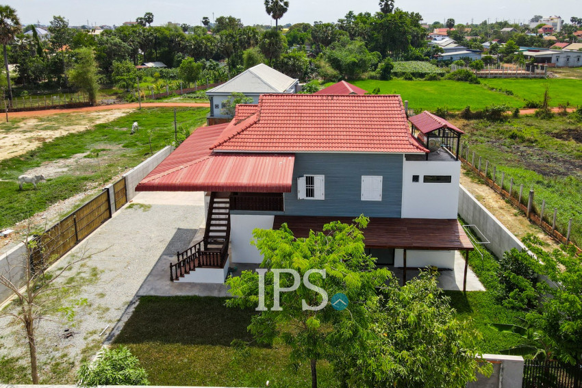 2 Bedroom House For Sale - Svay Dangkum, Siem Reap