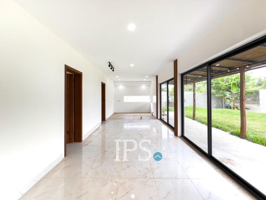 2 Bedroom House For Sale - Svay Dangkum, Siem Reap
