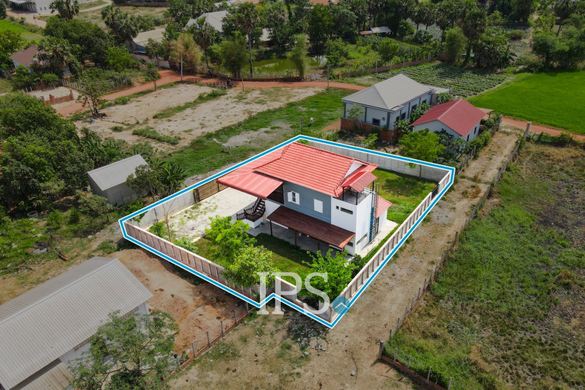 2 Bedroom House For Sale - Svay Dangkum, Siem Reap