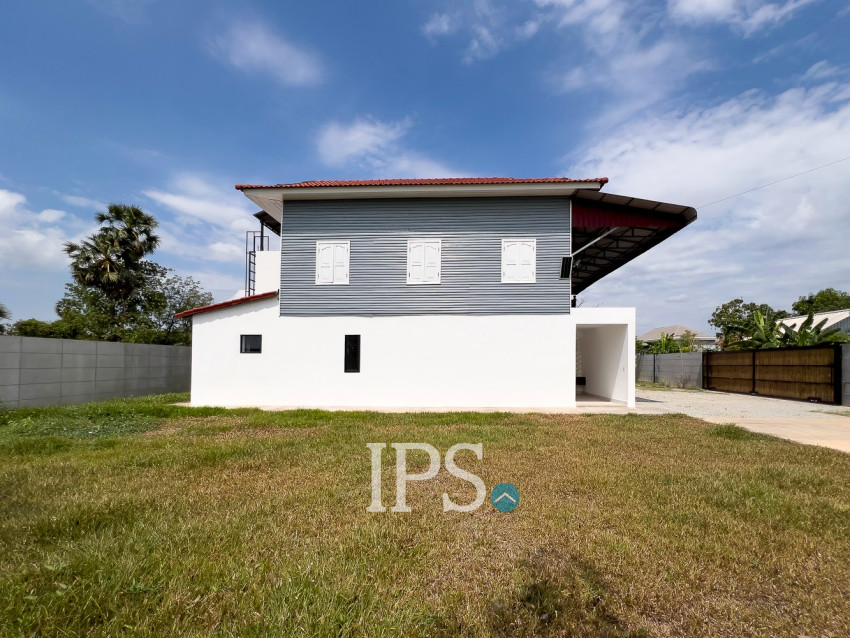 2 Bedroom House For Sale - Svay Dangkum, Siem Reap