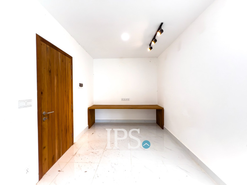 2 Bedroom House For Sale - Svay Dangkum, Siem Reap