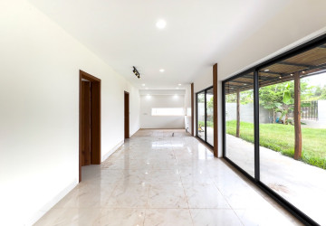 2 Bedroom House For Sale - Svay Dangkum, Siem Reap thumbnail