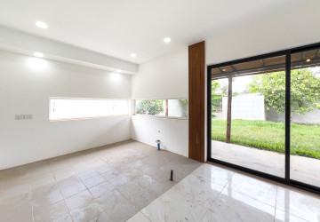 2 Bedroom House For Sale - Svay Dangkum, Siem Reap thumbnail