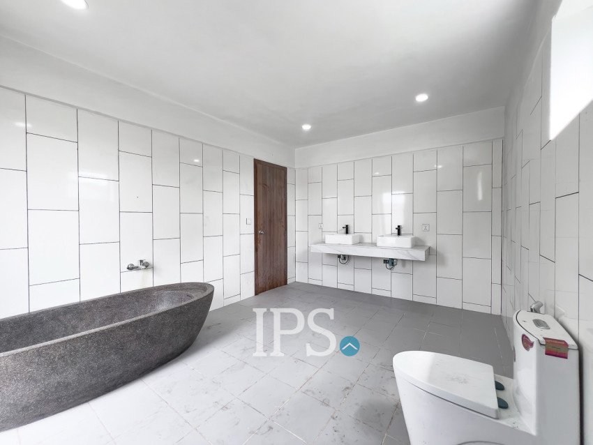 2 Bedroom House For Sale - Svay Dangkum, Siem Reap
