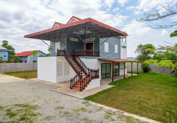 2 Bedroom House For Sale - Svay Dangkum, Siem Reap thumbnail