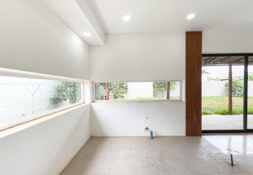 2 Bedroom House For Sale - Svay Dangkum, Siem Reap thumbnail