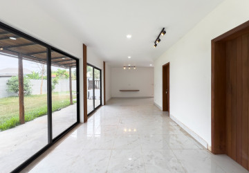 2 Bedroom House For Sale - Svay Dangkum, Siem Reap thumbnail
