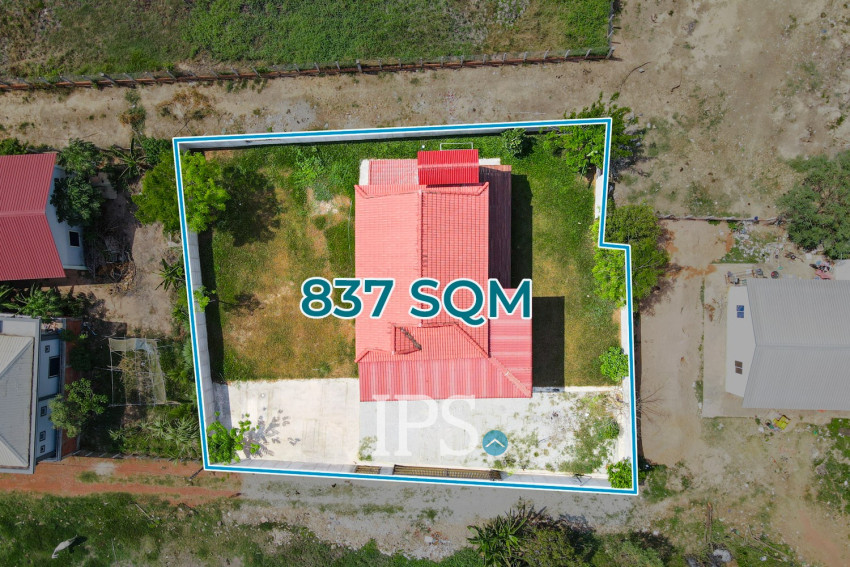 2 Bedroom House For Sale - Svay Dangkum, Siem Reap