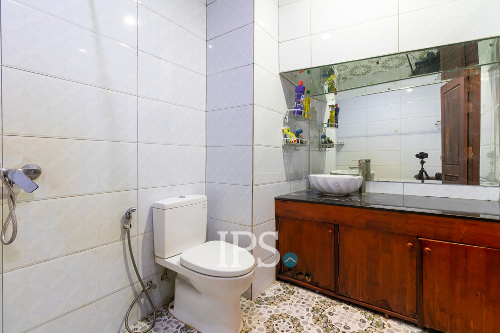 1 Bedroom House For Rent - Svay Dangkum, Siem Reap - Image 12