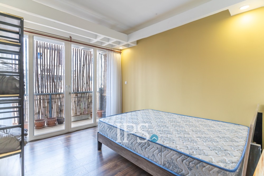 Renovated 1 Bedroom Apartment For Sale - 7 Makara, Phnom Penh - Image 7 Renovated 1 Bedroom Apartment For Sale - 7 Makara, Phnom Penh - Image 7