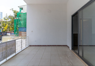 14 Bedroom Commercial Villa For Rent - BKK3 , Phnom Penh thumbnail