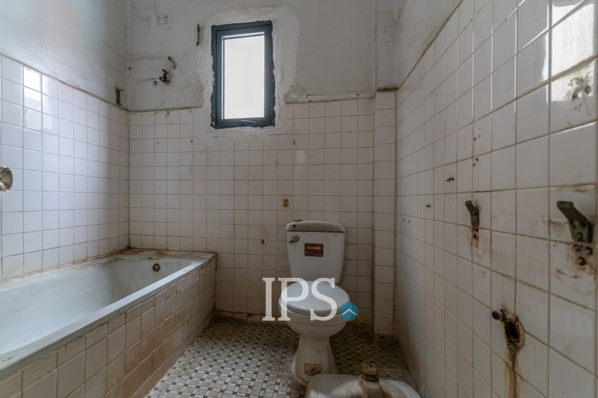 14 Bedroom Commercial Villa For Rent - BKK3 , Phnom Penh