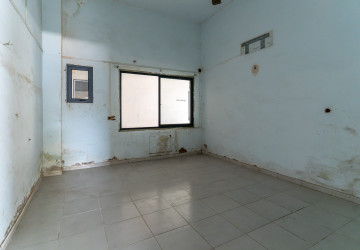 14 Bedroom Commercial Villa For Rent - BKK3 , Phnom Penh thumbnail