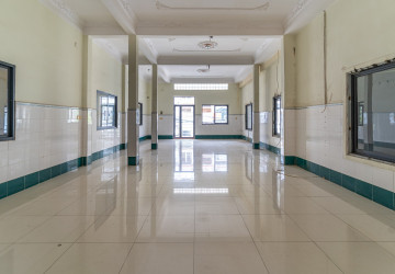 14 Bedroom Commercial Villa For Rent - BKK3 , Phnom Penh thumbnail