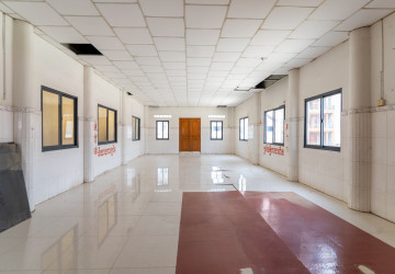 14 Bedroom Commercial Villa For Rent - BKK3 , Phnom Penh thumbnail