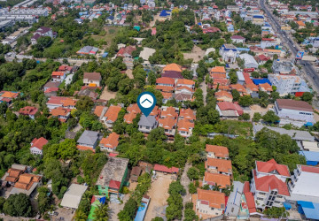 5 Bedroom Villa For Sale - Preaek Aeng, Khan Chbar Ampov, Phnom Penh thumbnail