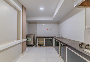 5 Bedroom Villa For Sale - Preaek Aeng, Khan Chbar Ampov, Phnom Penh thumbnail