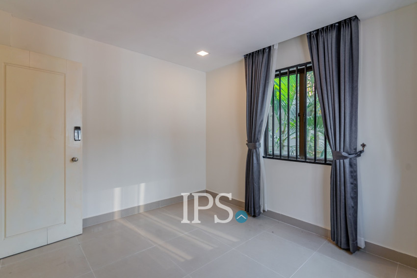 5 Bedroom Villa For Sale - Preaek Aeng, Khan Chbar Ampov, Phnom Penh