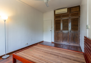 6 Bedroom Serviced Townhouse For Rent - Tonle Bassac, Phnom Penh thumbnail