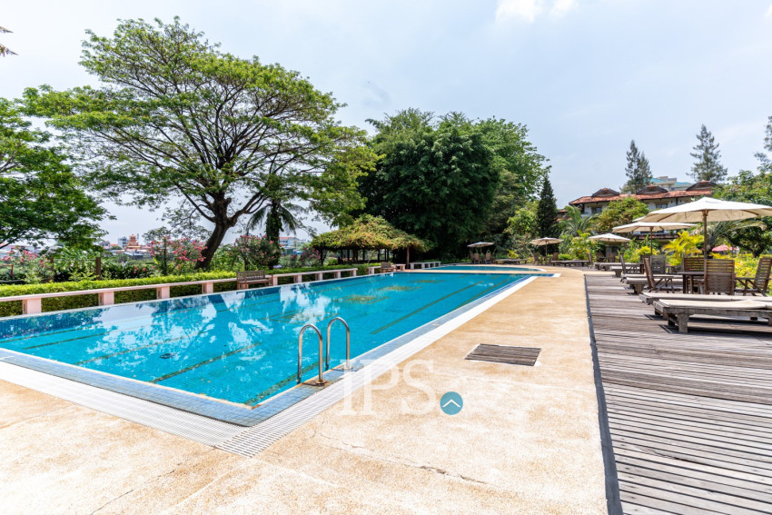6 Bedroom Serviced Townhouse For Rent - Tonle Bassac, Phnom Penh