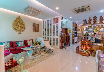 4 Bedroom Twin Villa For Sale - Sen Sok, Phnom Penh thumbnail