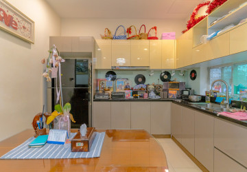 4 Bedroom Twin Villa For Sale - Sen Sok, Phnom Penh thumbnail