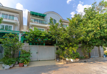 4 Bedroom Twin Villa For Sale - Sen Sok, Phnom Penh thumbnail