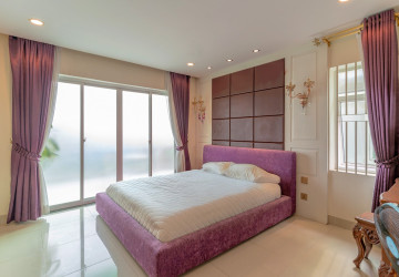4 Bedroom Twin Villa For Sale - Sen Sok, Phnom Penh thumbnail