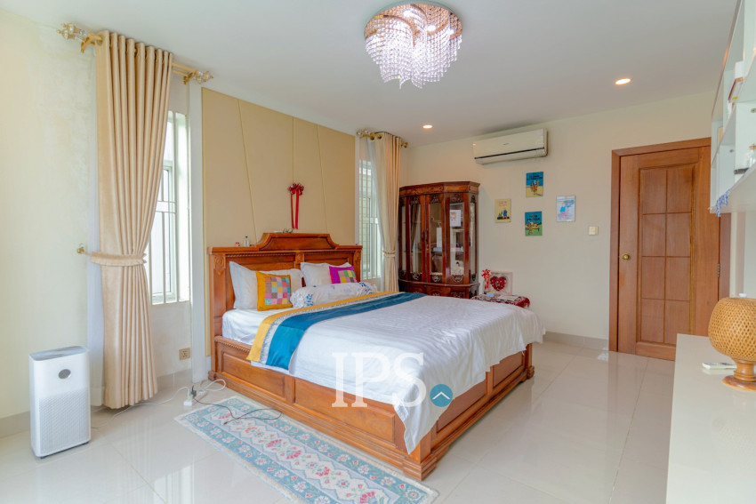 4 Bedroom Twin Villa For Sale - Sen Sok, Phnom Penh