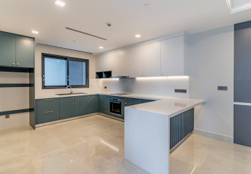 1 Bedroom Serviced Apartment For Rent - BKK1, Phnom Penh thumbnail