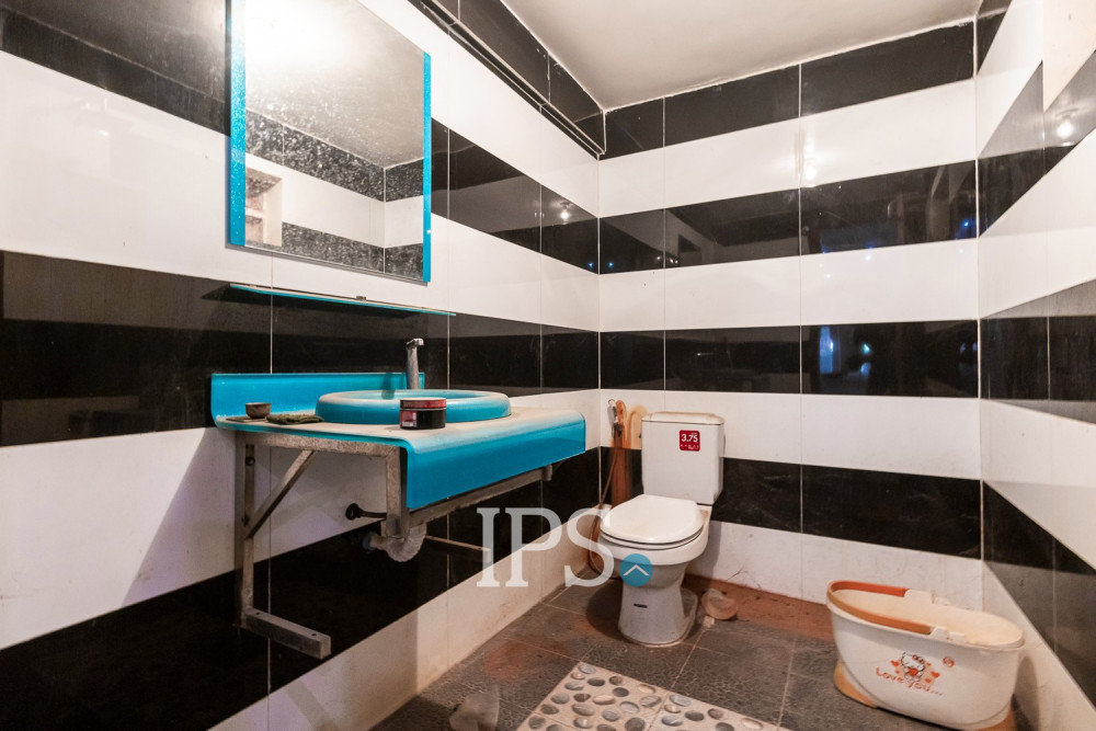 2 Bedroom Shophouse​​ For Rent - Kouk Chak, Siem Reap - Image 25