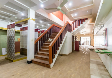 2 Bedroom Shophouse For Rent - Kouk Chak, Siem Reap thumbnail