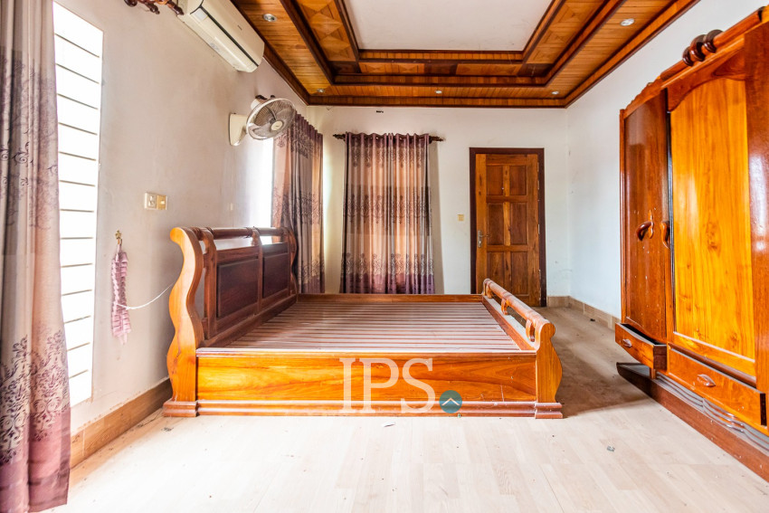 2 Bedroom Shophouse For Rent - Kouk Chak, Siem Reap