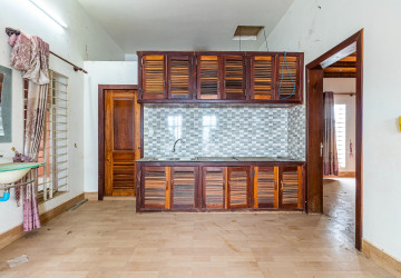 2 Bedroom Shophouse For Rent - Kouk Chak, Siem Reap thumbnail