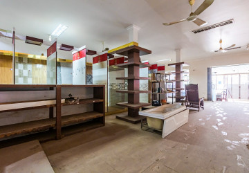 2 Bedroom Shophouse For Rent - Kouk Chak, Siem Reap thumbnail