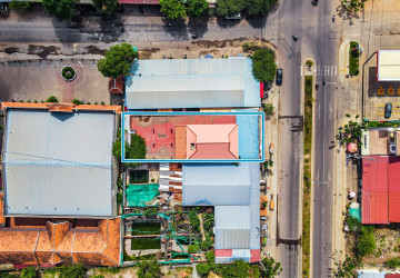 2 Bedroom Shophouse For Rent - Kouk Chak, Siem Reap thumbnail