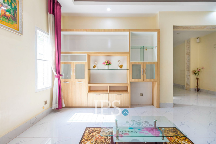 4 Bedroom Villa For Rent - Svay Dangkum, Siem Reap