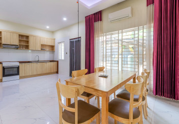 4 Bedroom Villa For Rent - Svay Dangkum, Siem Reap thumbnail