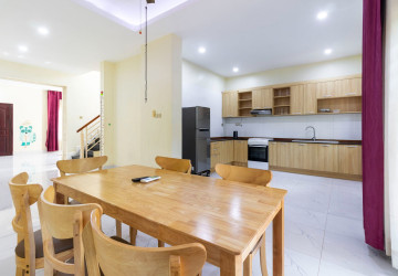 4 Bedroom Villa For Rent - Svay Dangkum, Siem Reap thumbnail