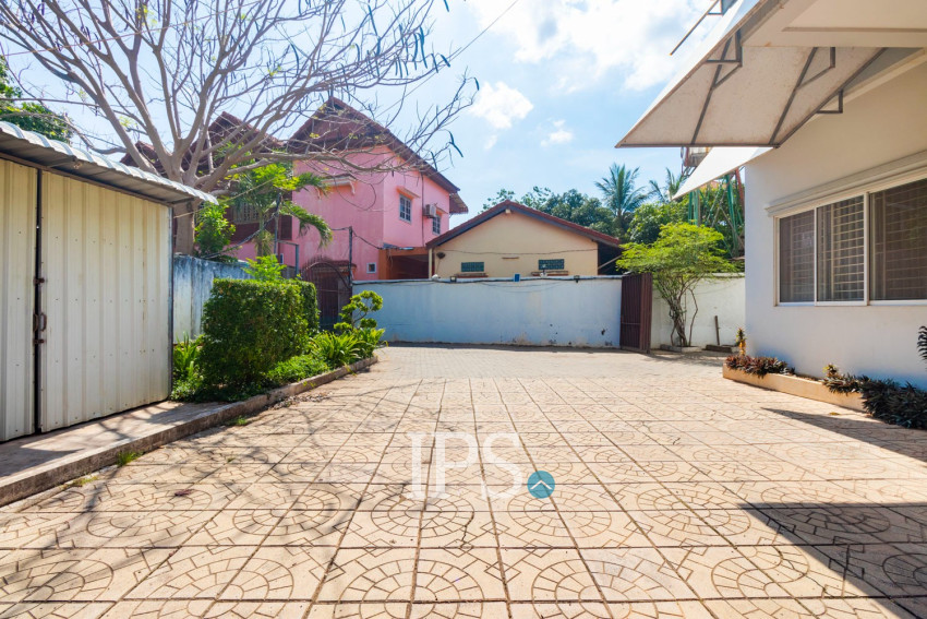 4 Bedroom Villa For Rent - Svay Dangkum, Siem Reap