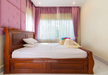 4 Bedroom Villa For Rent - Svay Dangkum, Siem Reap thumbnail