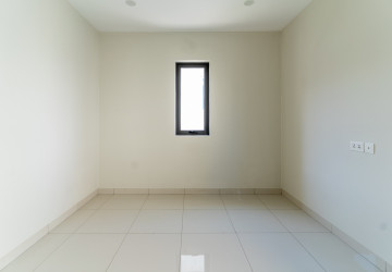 3 Bedroom Villa Plus Touch For Rent - Borey Chankiri, Preaek Kampues, Phnom Penh thumbnail