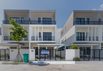 3 Bedroom Villa Plus Touch For Rent - Borey Chankiri, Preaek Kampues, Phnom Penh thumbnail