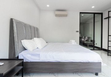 1 Bedroom Apartment For Rent - Svay Dangkum, Siem Reap thumbnail