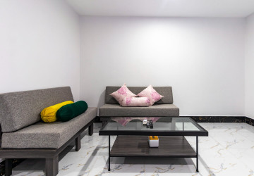1 Bedroom Apartment For Rent - Svay Dangkum, Siem Reap thumbnail