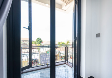 1 Bedroom Apartment For Rent - Svay Dangkum, Siem Reap thumbnail