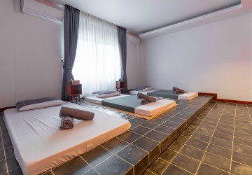 1 Bedroom Apartment For Rent - Svay Dangkum, Siem Reap thumbnail